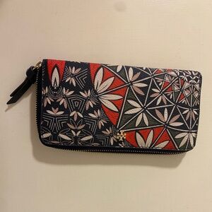 Tory Burch Floral Patterned Wallet
